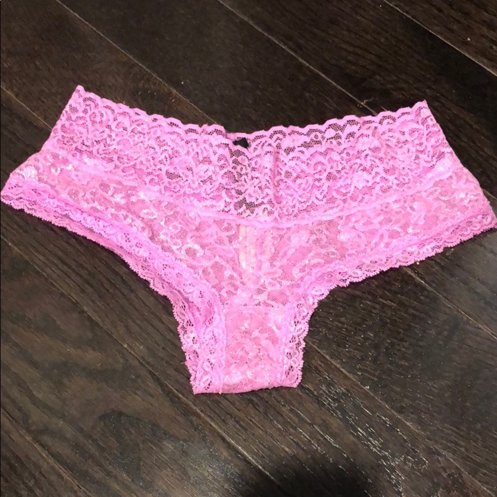 Victoria’s Secret Lace Panties - XS - NWT